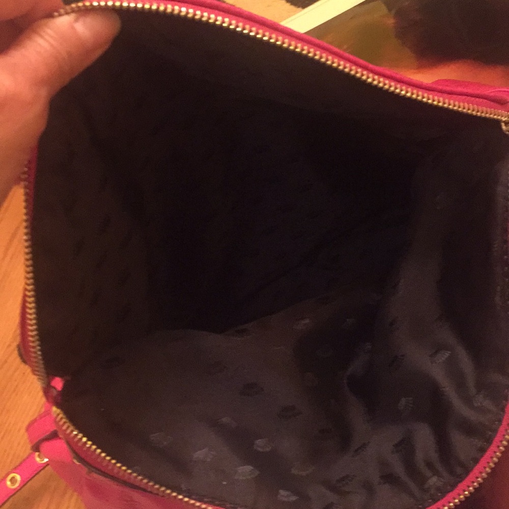 SoldJuicy Couture Handbag - Picture 6 of 6